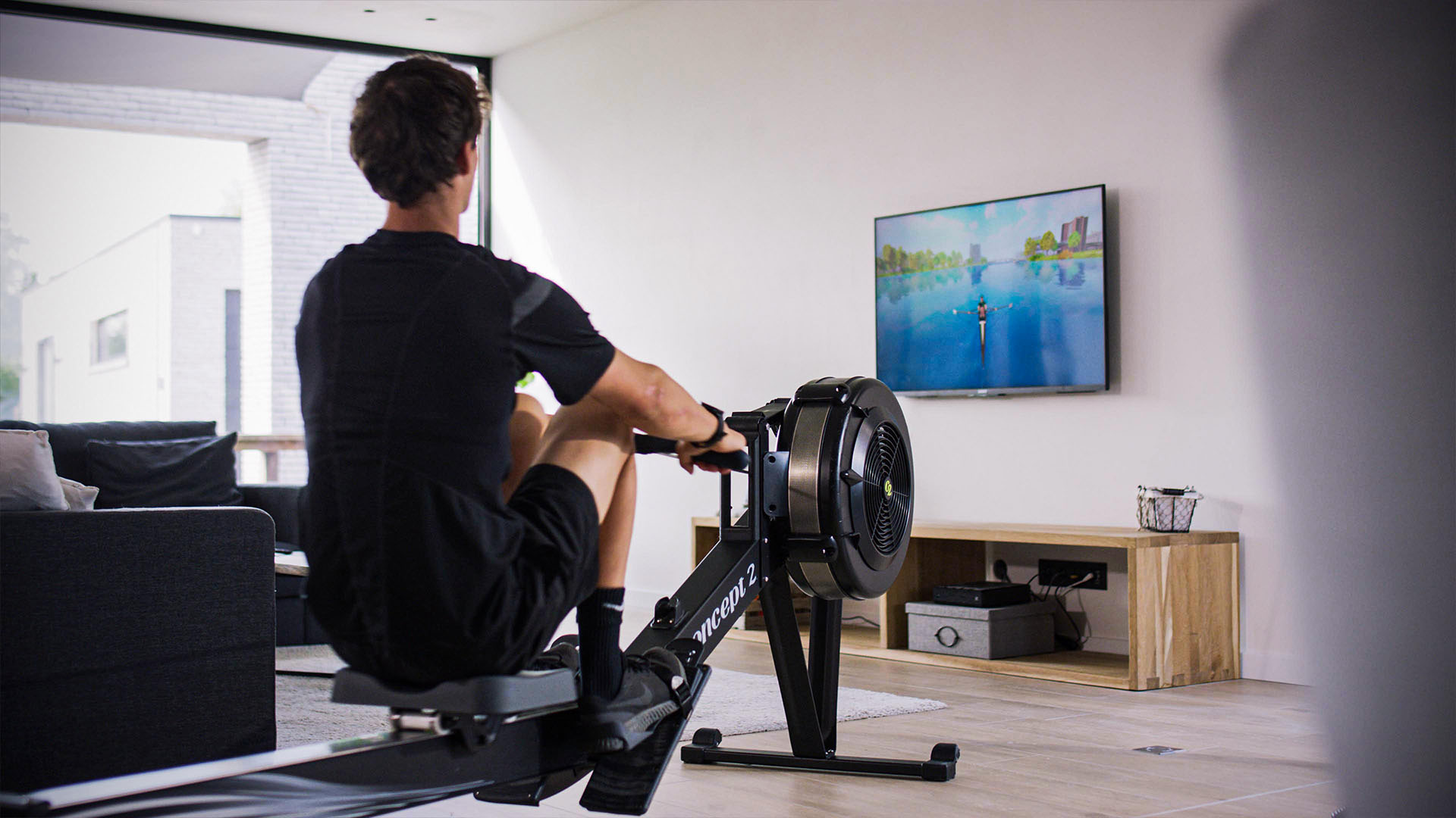 Stationary bike vs. indoor rowing machine which is best